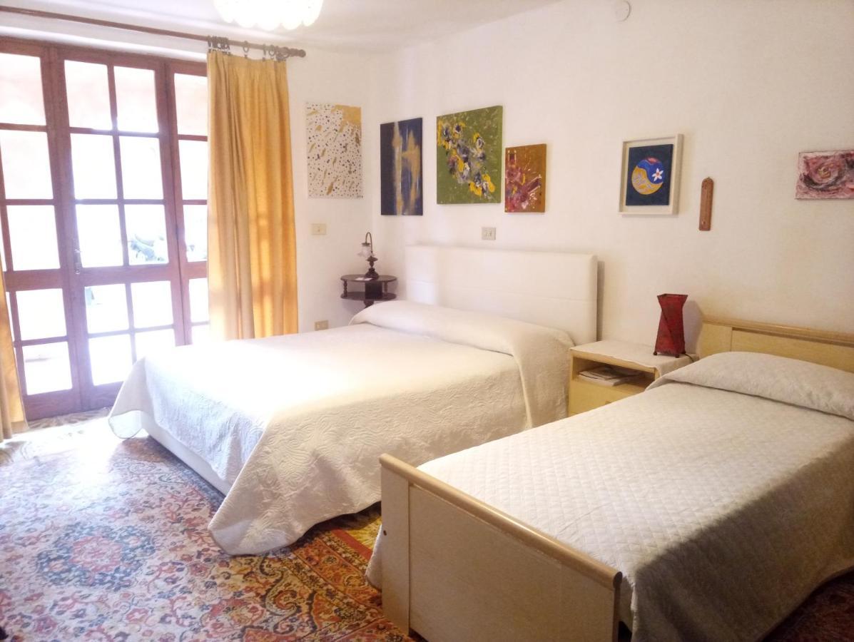 Villa Corrias Siliqua Екстер'єр фото