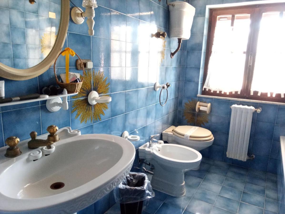Villa Corrias Siliqua Екстер'єр фото