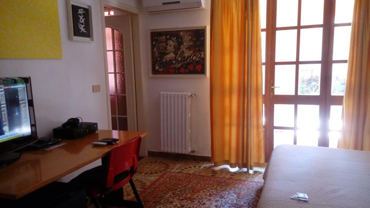 Villa Corrias Siliqua Екстер'єр фото